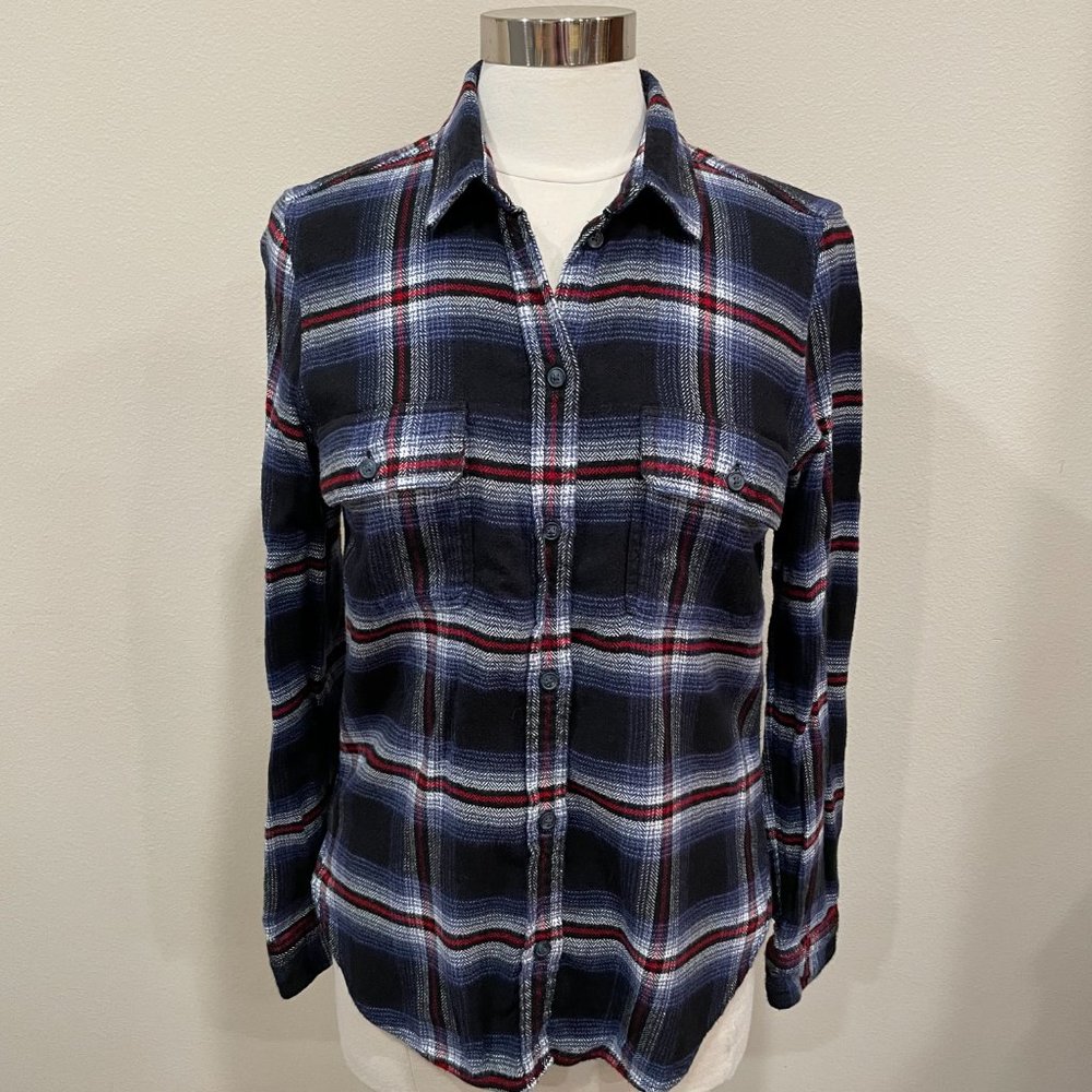 Navy, Blue, Red, White, Plaid American Eagle Size Medium Women's Flannel Shirt